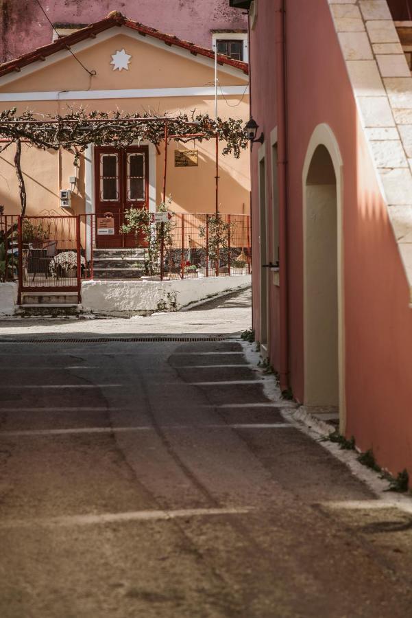 The Village Cottage - Benitses Μπενίτσες Εξωτερικό φωτογραφία
