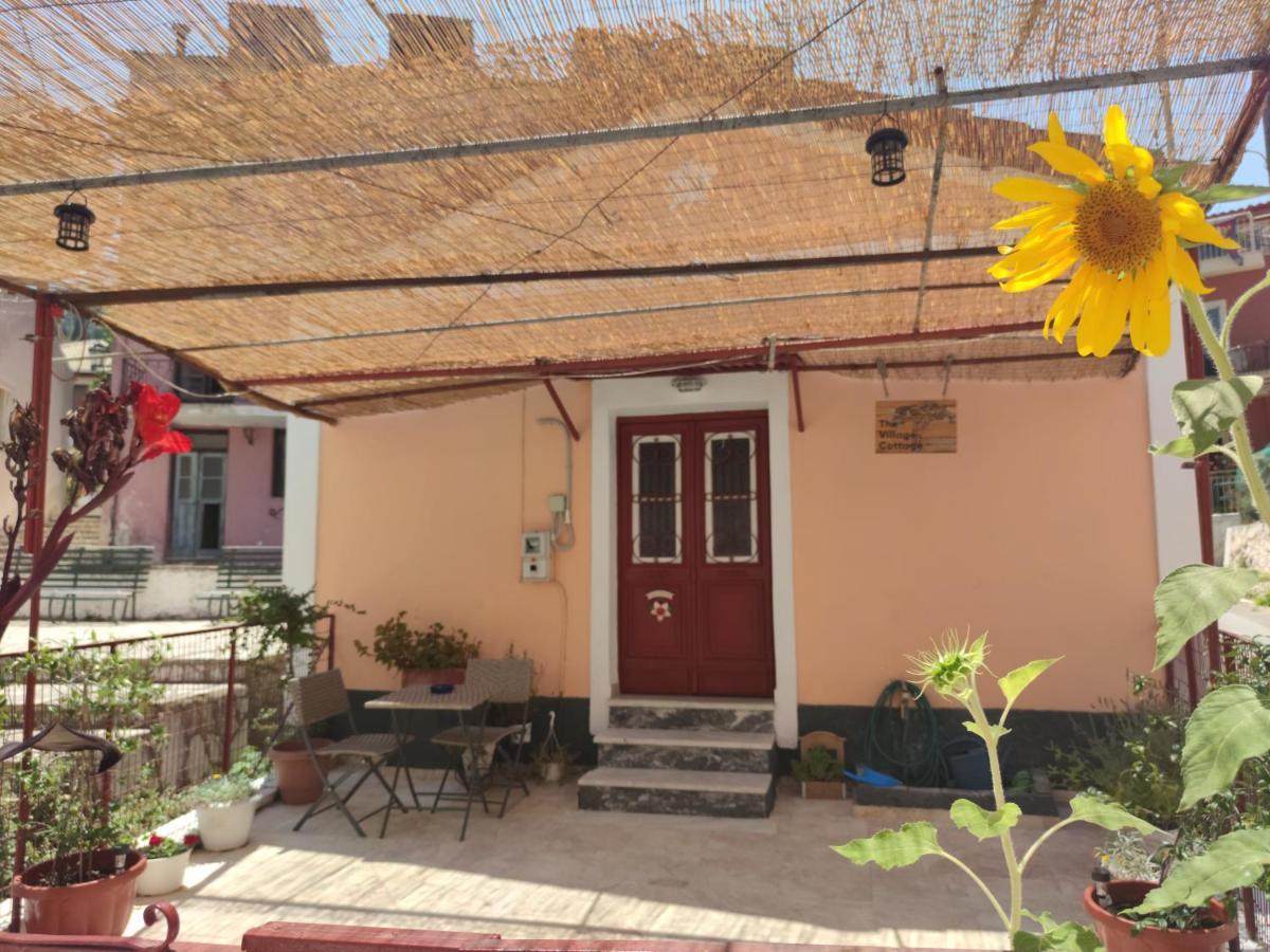 The Village Cottage - Benitses Μπενίτσες Εξωτερικό φωτογραφία